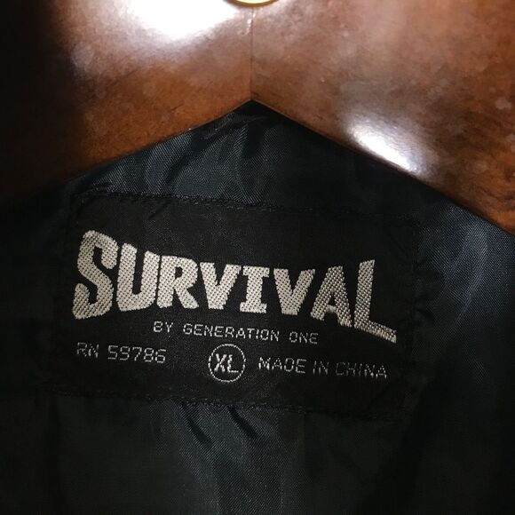 Survival By Generation One Mens Black Puffer Vest Size XLarge Snap Closure - Picture 6 of 8